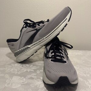 MEN’S BROOKS ADRENALINE GTS 22 GREY/BLACK ATHLETIC RUNNING SHOES 11